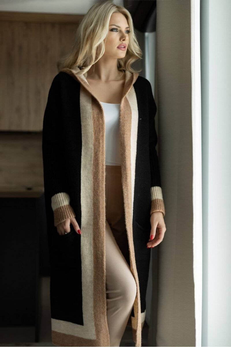 Cardigan model 171314 PeeKaBoo - Image 2
