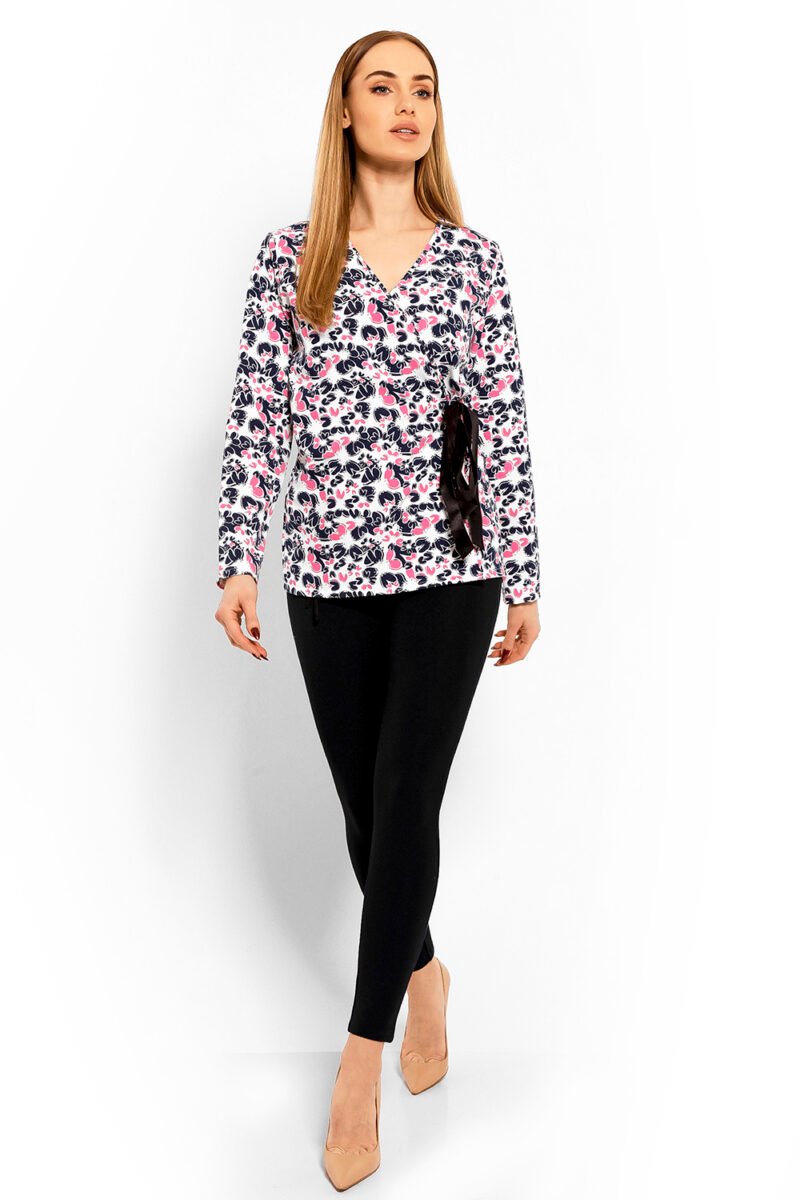 Blouse model 113172 PeeKaBoo - Image 2