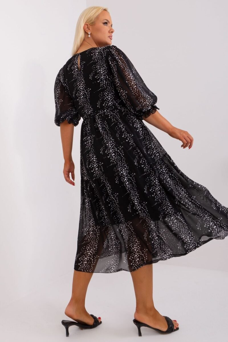 Plus size dress model 182293 Lakerta - Image 3