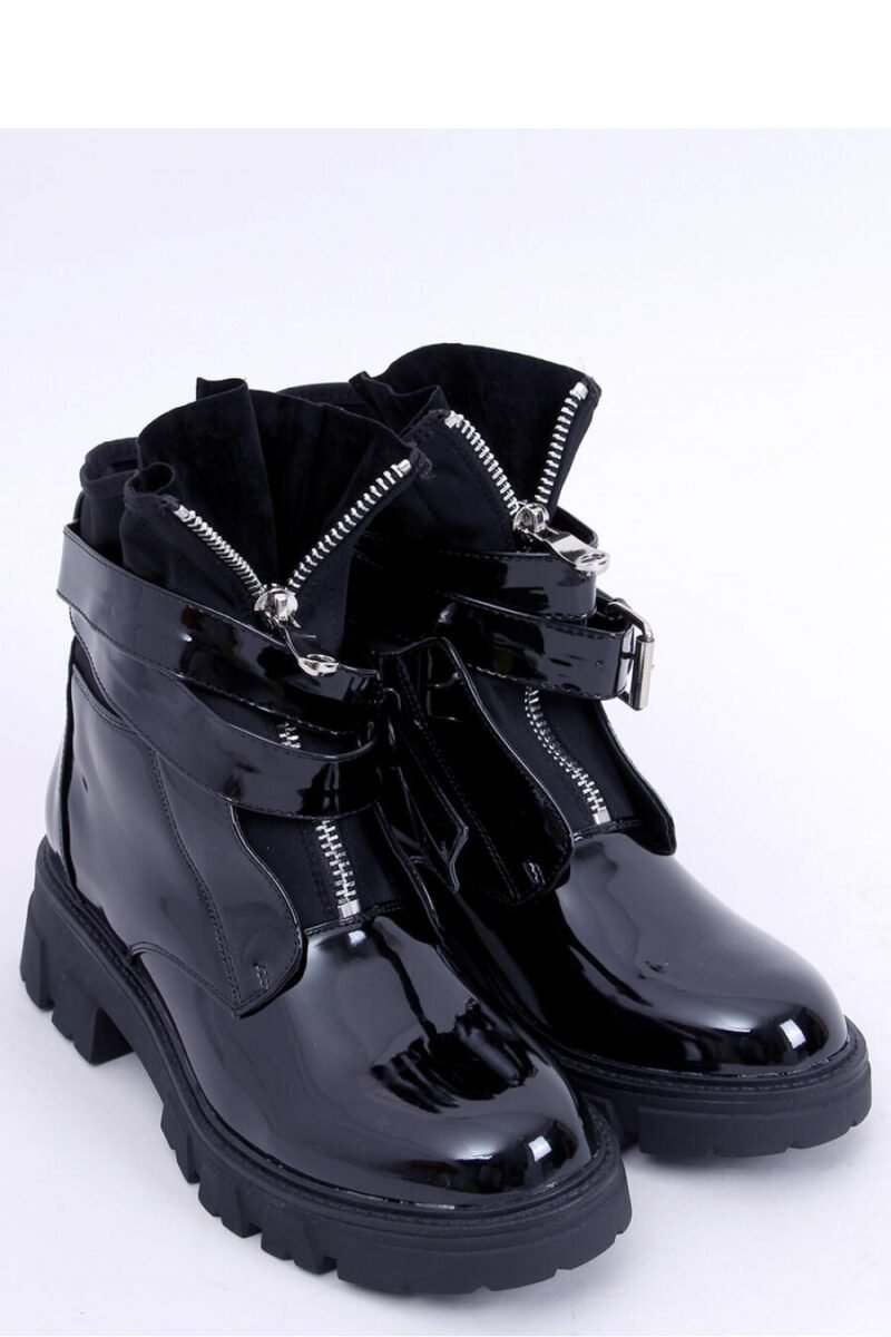 Boots model 172880 Inello