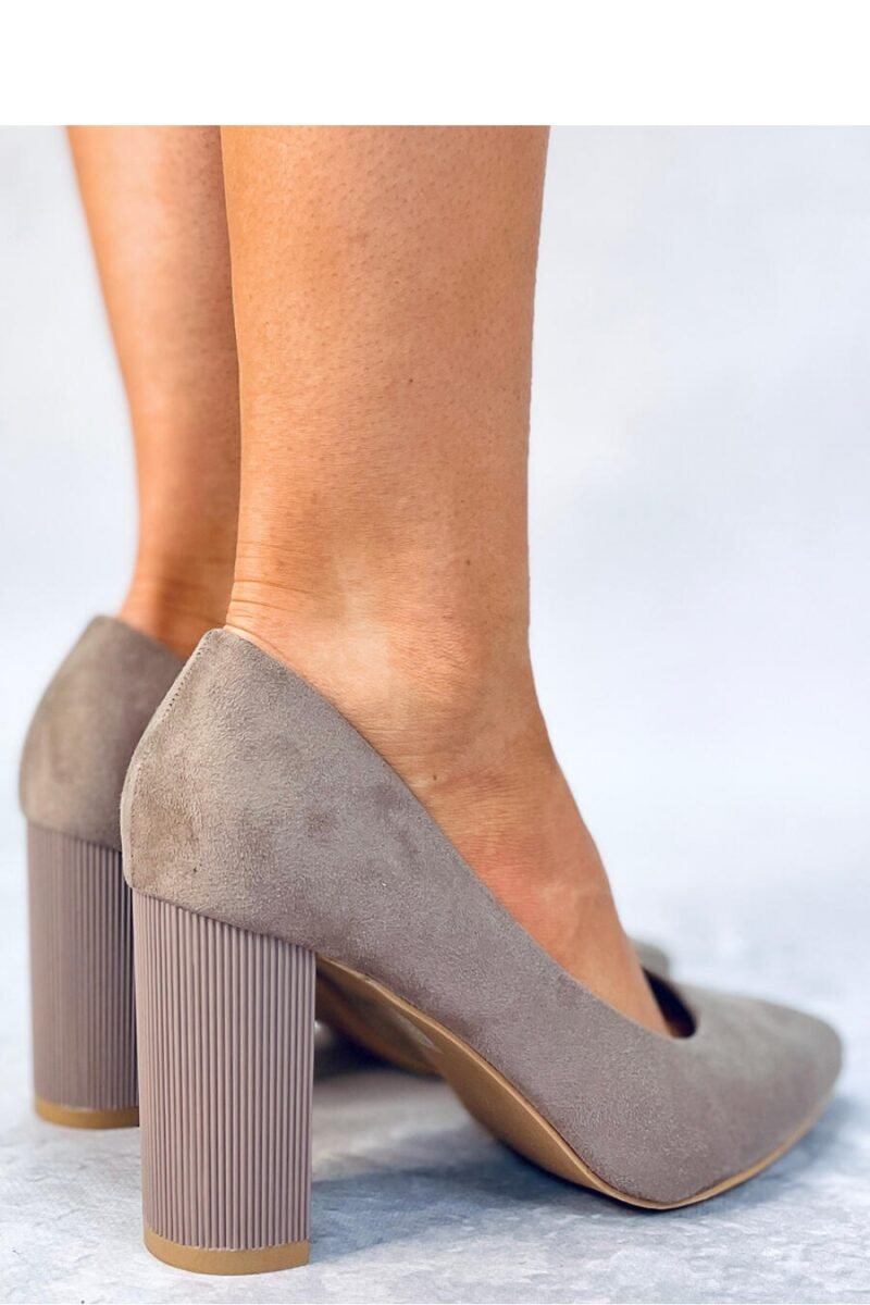Block heel pumps model 176095 Inello - Image 3