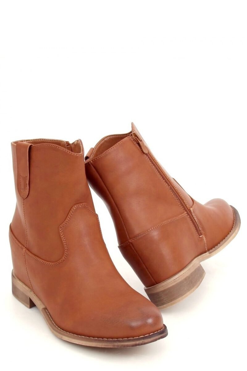 Buskin boots model 170645 Inello