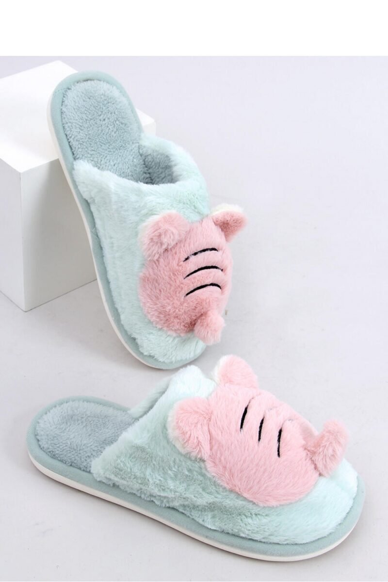 Slippers model 174115 Inello