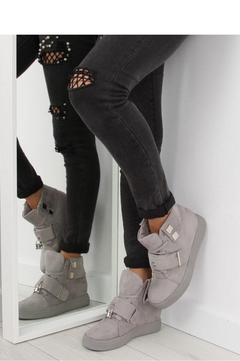 Buskin boots model 110535 Inello