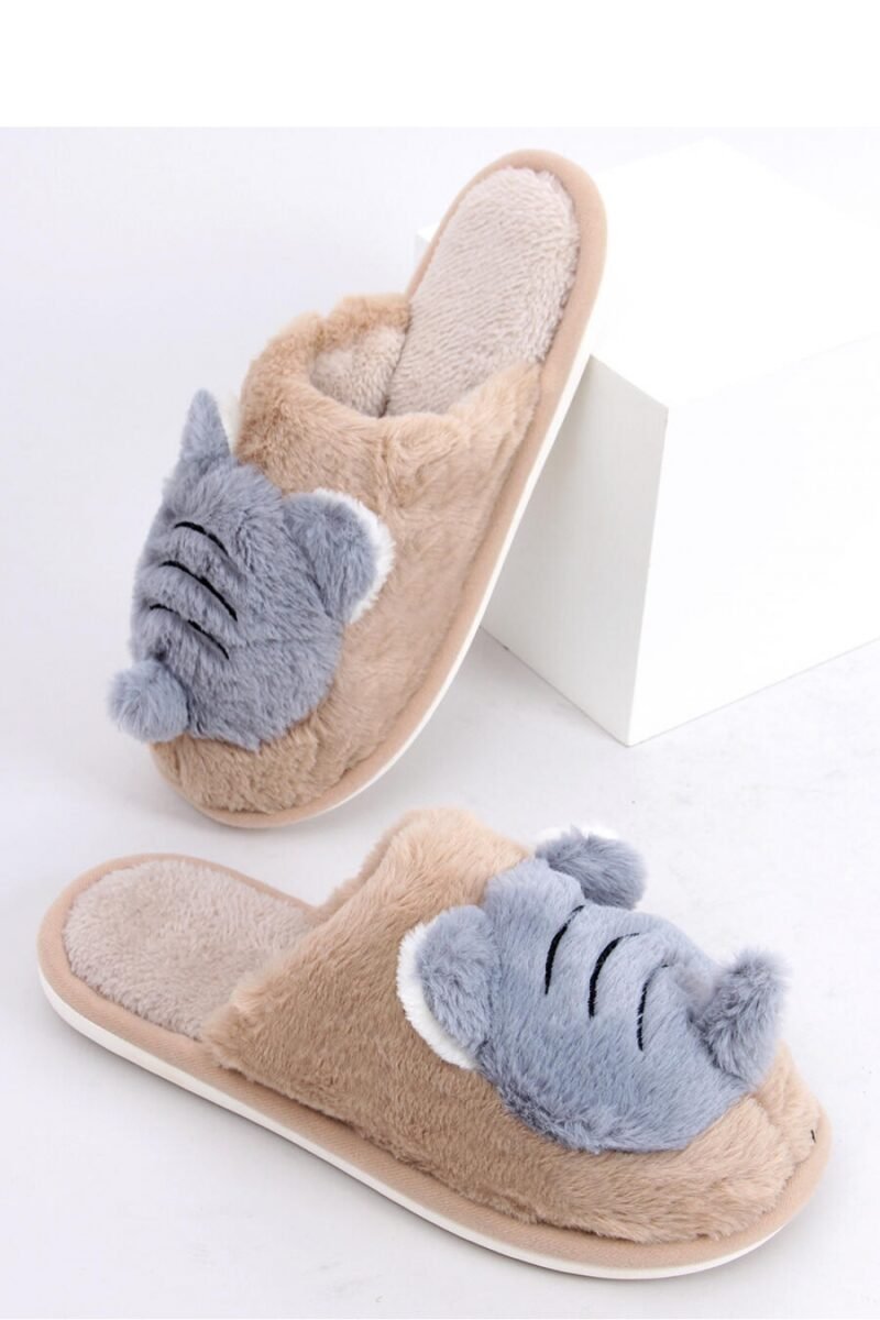 Slippers model 174117 Inello