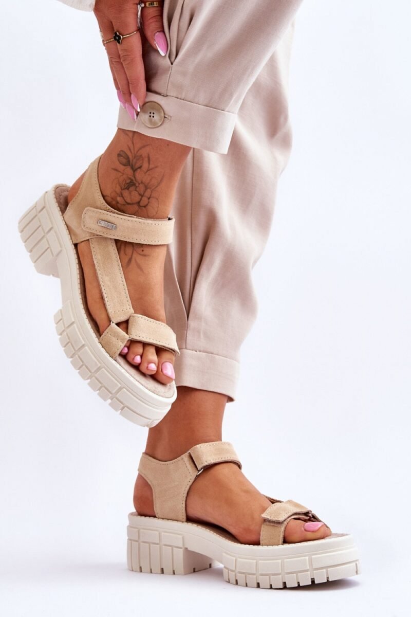 Sandals model 180669 Step in style