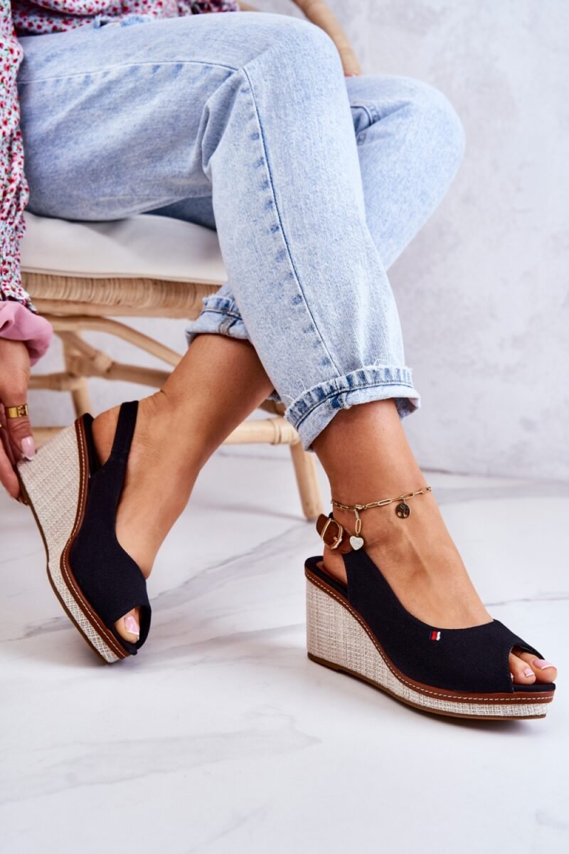 Buskin model 182341 Step in style