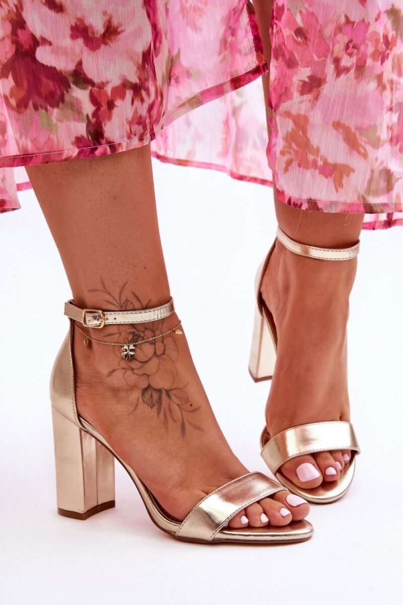 Heel sandals model 181032 Step in style