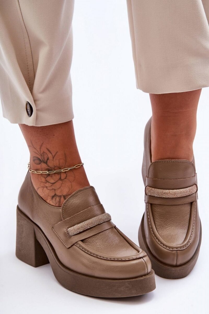 Heeled low shoes model 183963 Step in style