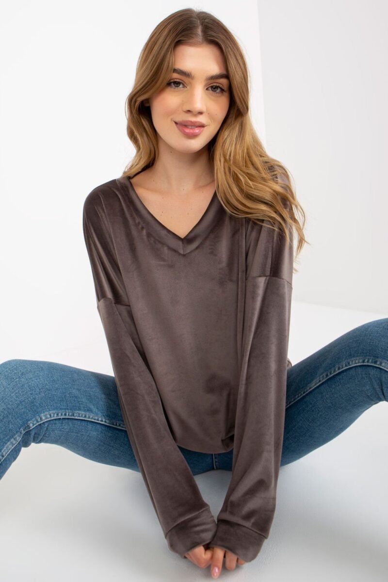 Sweatshirt model 185956 Relevance - Image 2