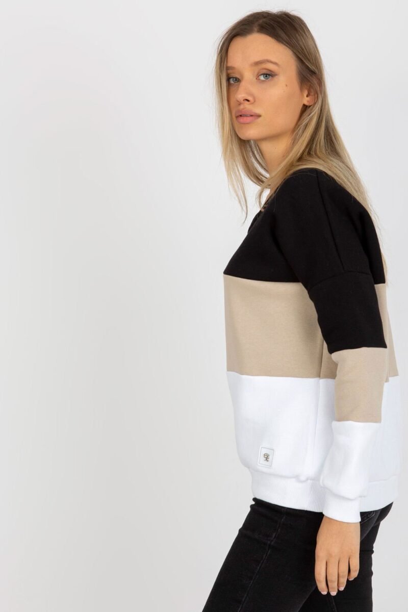 Sweatshirt model 185964 Relevance - Image 3