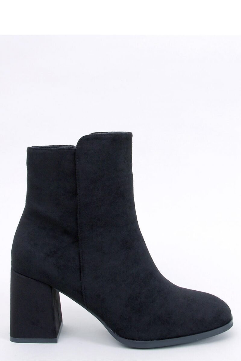 Heel boots model 186277 Inello