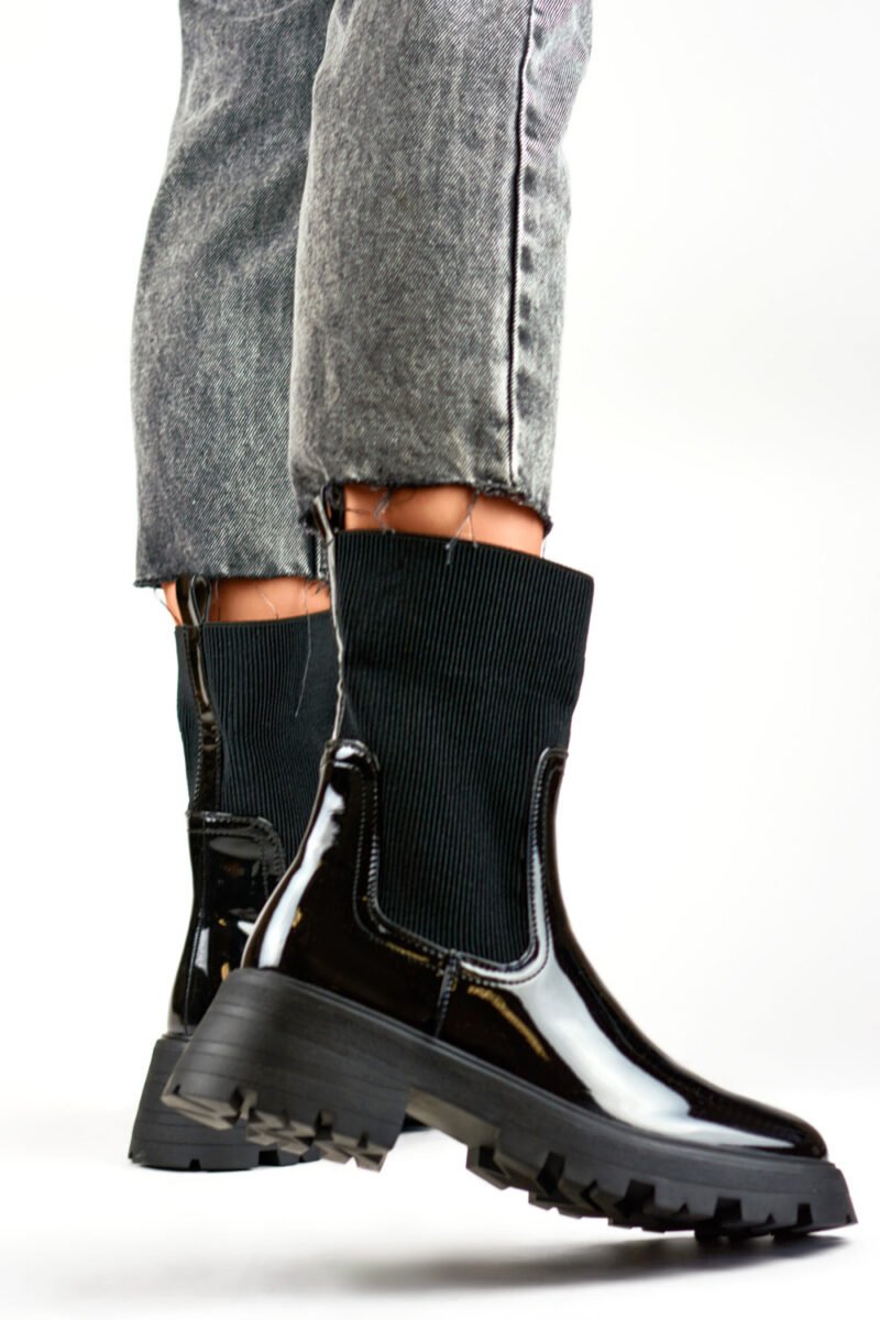 Bootie model 190684 PRIMO - Image 2