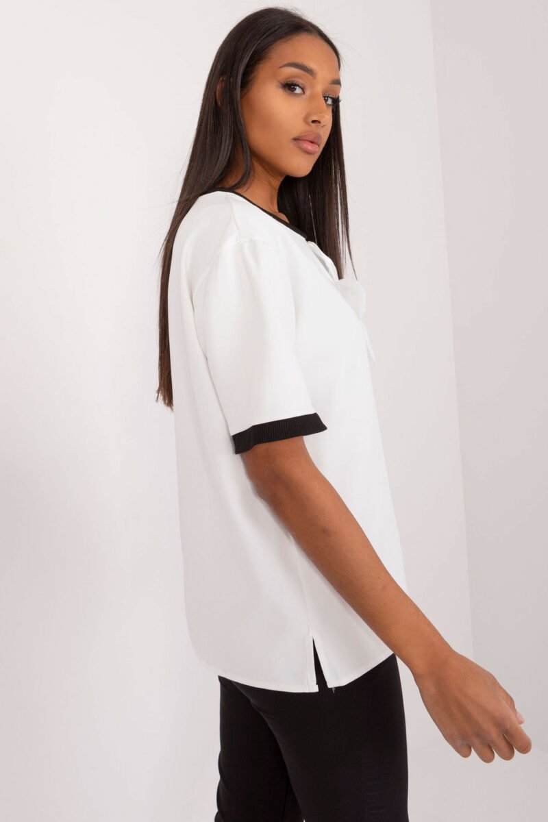 Blouse model 197053 Lakerta - Image 2
