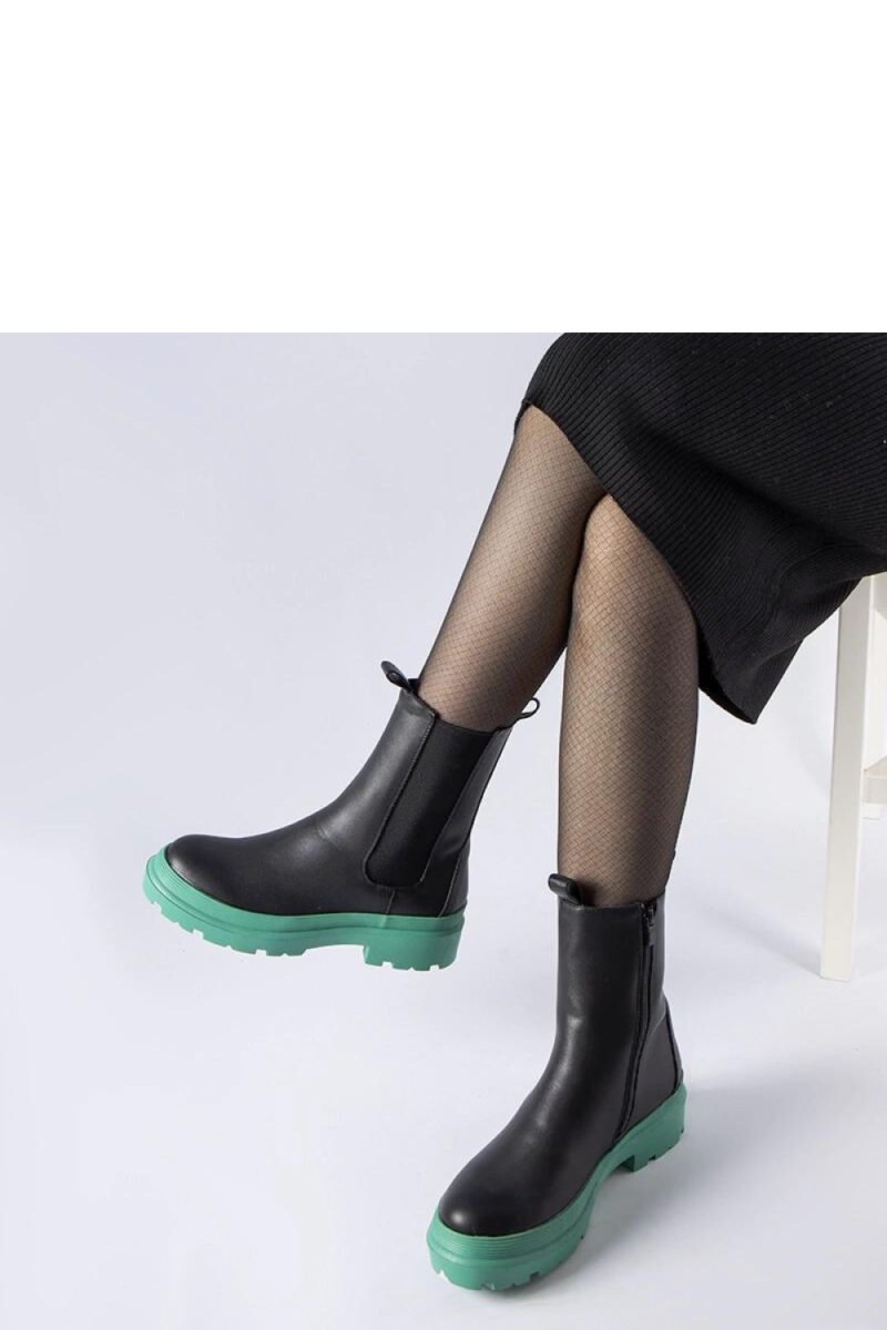 Boots model 205075 Solea - Image 2